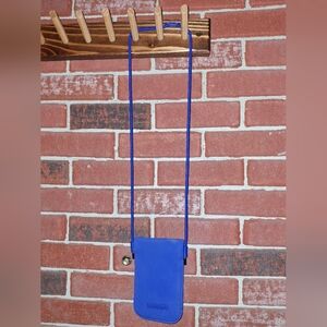 Athleta crossbody phone Holder